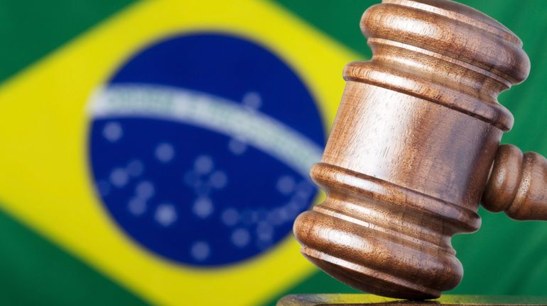 Brésil : un député bolsonariste arrêté car il souhaitait 