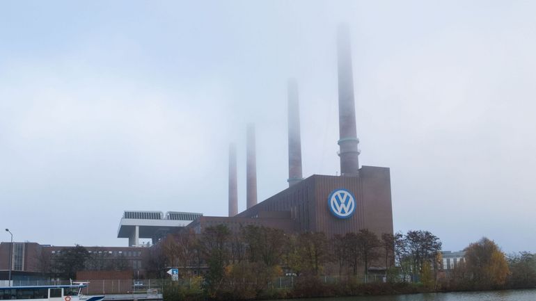 Volkswagen va supprimer 5000 à 7000 emplois d'ici 2023