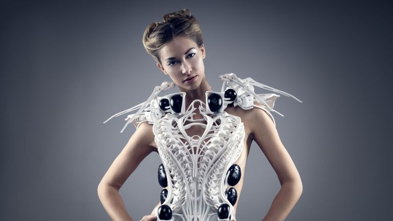 Des textiles intelligents qui soignent et mesurent les fonctions vitales de leurs porteurs