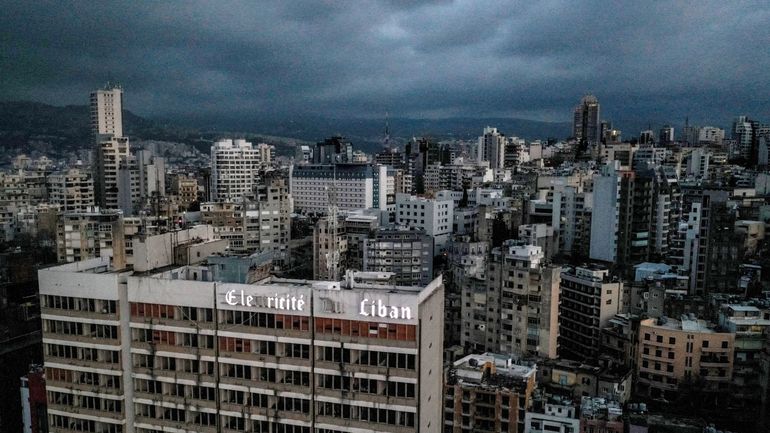Prestataires en fuite, quartiers plongés dans le noir: Beyrouth coule-t-il ?