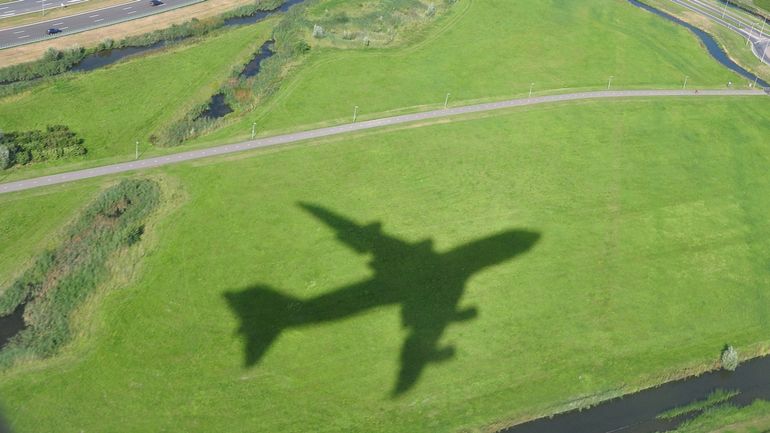 Aviation et coronavirus : le trafic aérien mondial en grande difficulté jusqu'en 2024 selon l'IATA