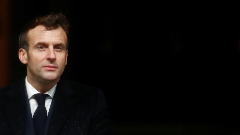 Emmanuel Macron présente un plan d'investissement de 1,8 milliard d'euros pour les technologies quantiques