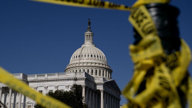 Etats-Unis : un homme lourdement armé arrêté près du Capitole