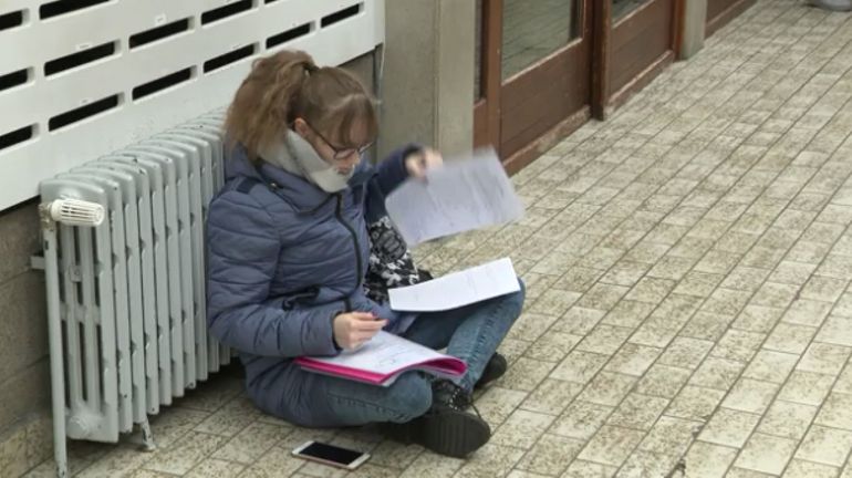 Malade pendant les examens : l'étudiant peut-il demander un report ?