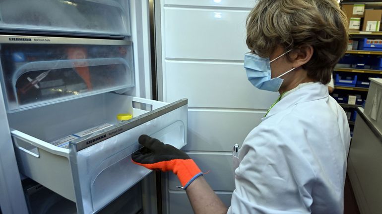 Coronavirus en Belgique: plus de 590.000 vaccins livrés aux hôpitaux belges