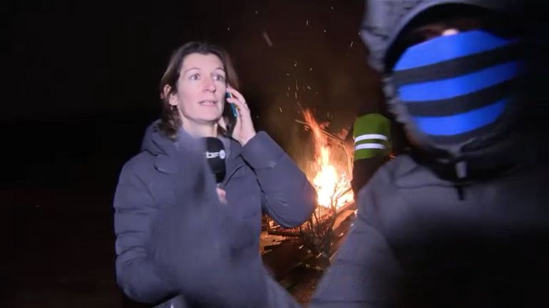 Une équipe de la RTBF agressée alors qu'elle couvrait les actions des Gilets jaunes à Feluy
