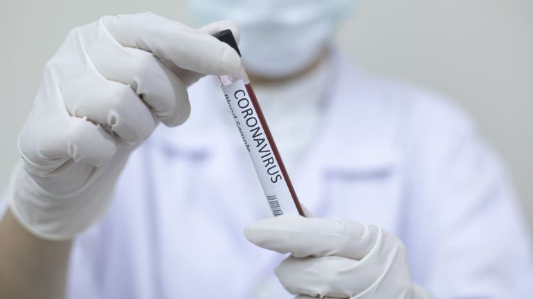 Tests sérologiques : uniquement pour des diagnostics, les groupes à risques et la recherche !