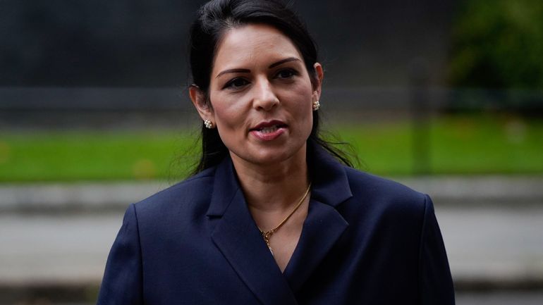 Londres va durcir sa politique migratoire et renvoyer plus de migrants venus illégalement