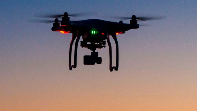Environ un millier de vols commerciaux de drones par mois en Belgique