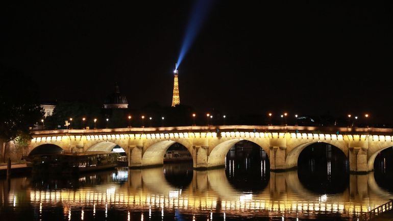 Confiner Paris ? La mairie tempère et élargit son hypothèse à l'Île-de-France