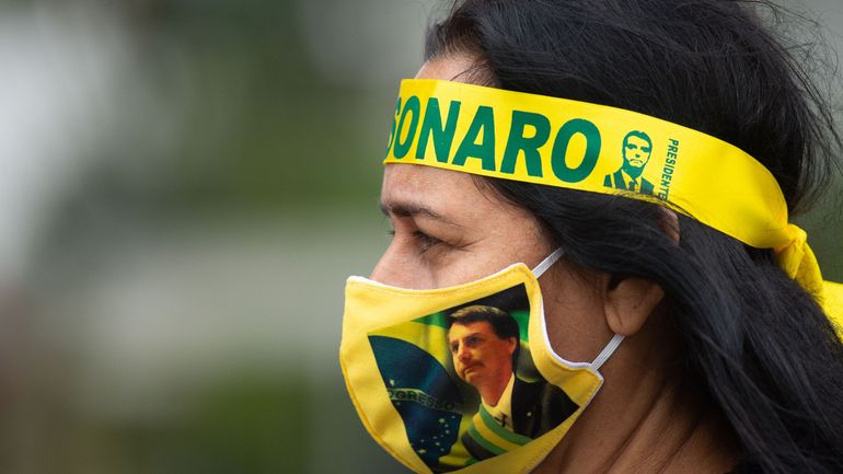 Coronavirus au Brésil : des manifestations pour et contre Bolsonaro