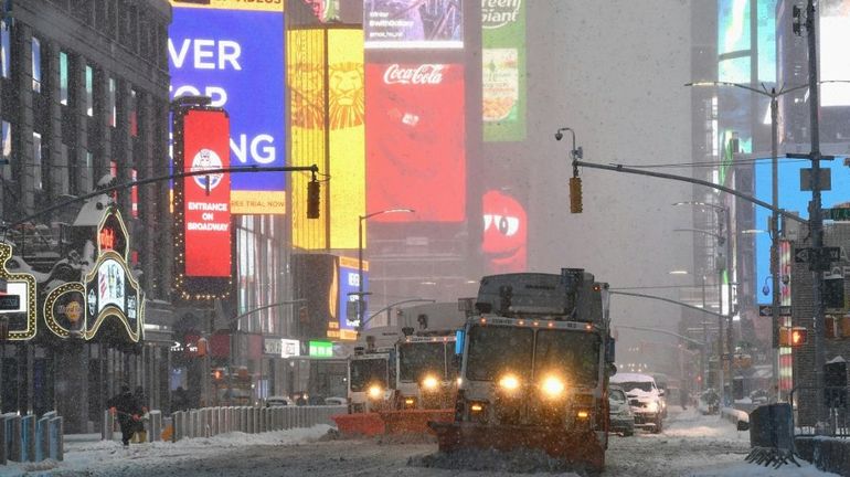 Etats-Unis : le blizzard s'installe de Boston à Washington