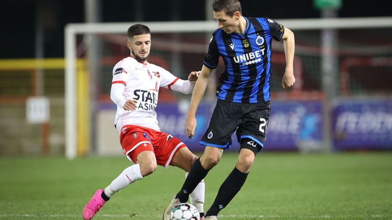 Bruges partage et perd des points à Mouscron et laisse la première place à Genk