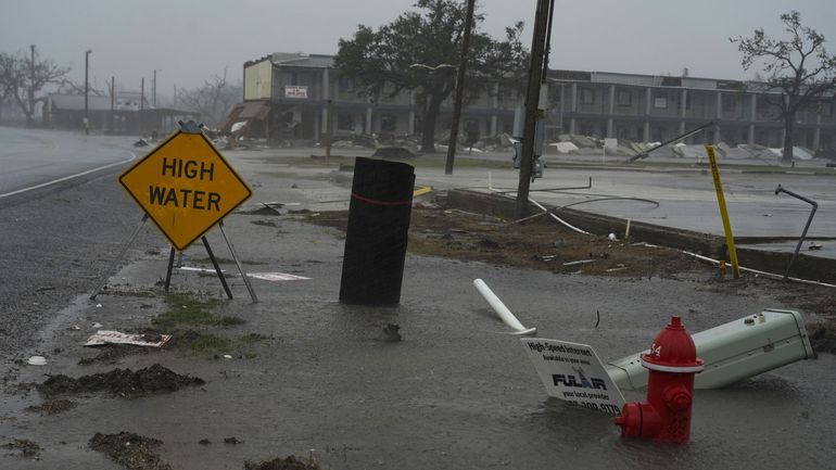 Etats-Unis : l'ouragan Delta a atteint les côtes de la Louisiane