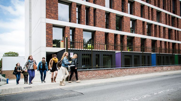 Covid-19 : Le Rotary annule les programmes d'échanges pour les étudiants. D'autres organismes attendent avant de décider