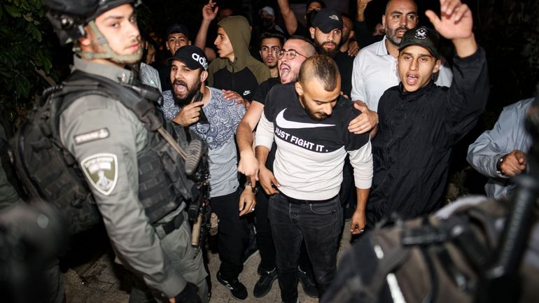 Jérusalem : arrestations après des heurts entre Palestiniens et policiers israéliens