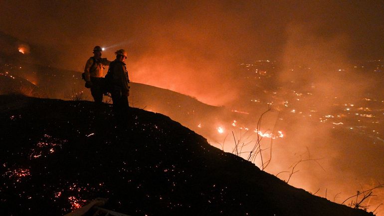Deux incendies conduisent à l'évacuation de 90.000 personnes en Californie
