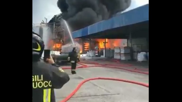 Venise : alerte après un incendie dans une usine chimique