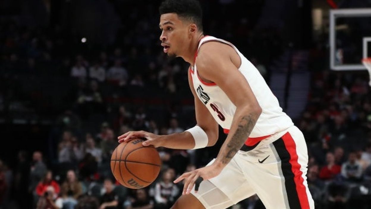 Toumani Camara inscrit 7 points pour sa première en NBA