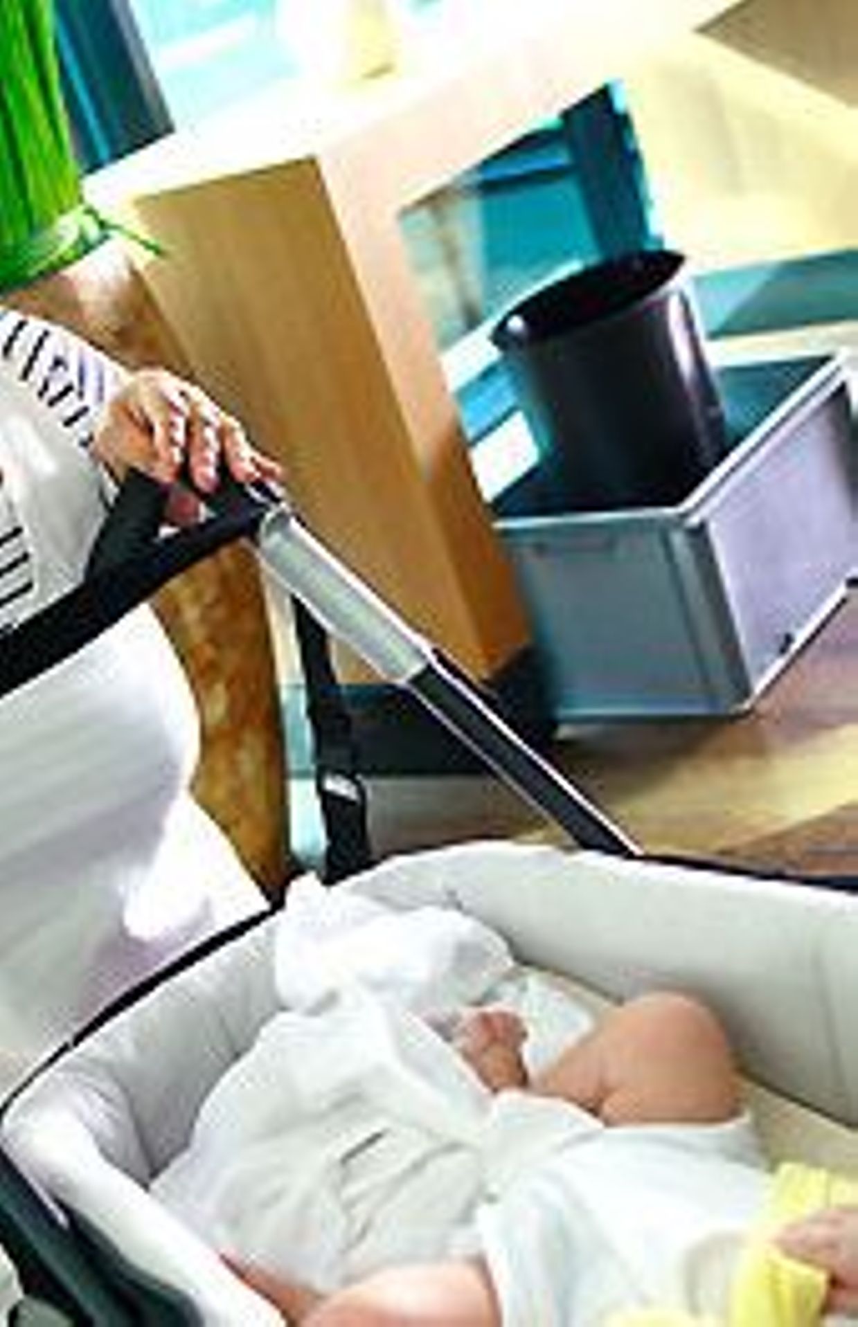 Josephine Un Bebe Tombe Du Ciel Joséphine, ange gardien - Un bébé tombé du ciel - rtbf.be