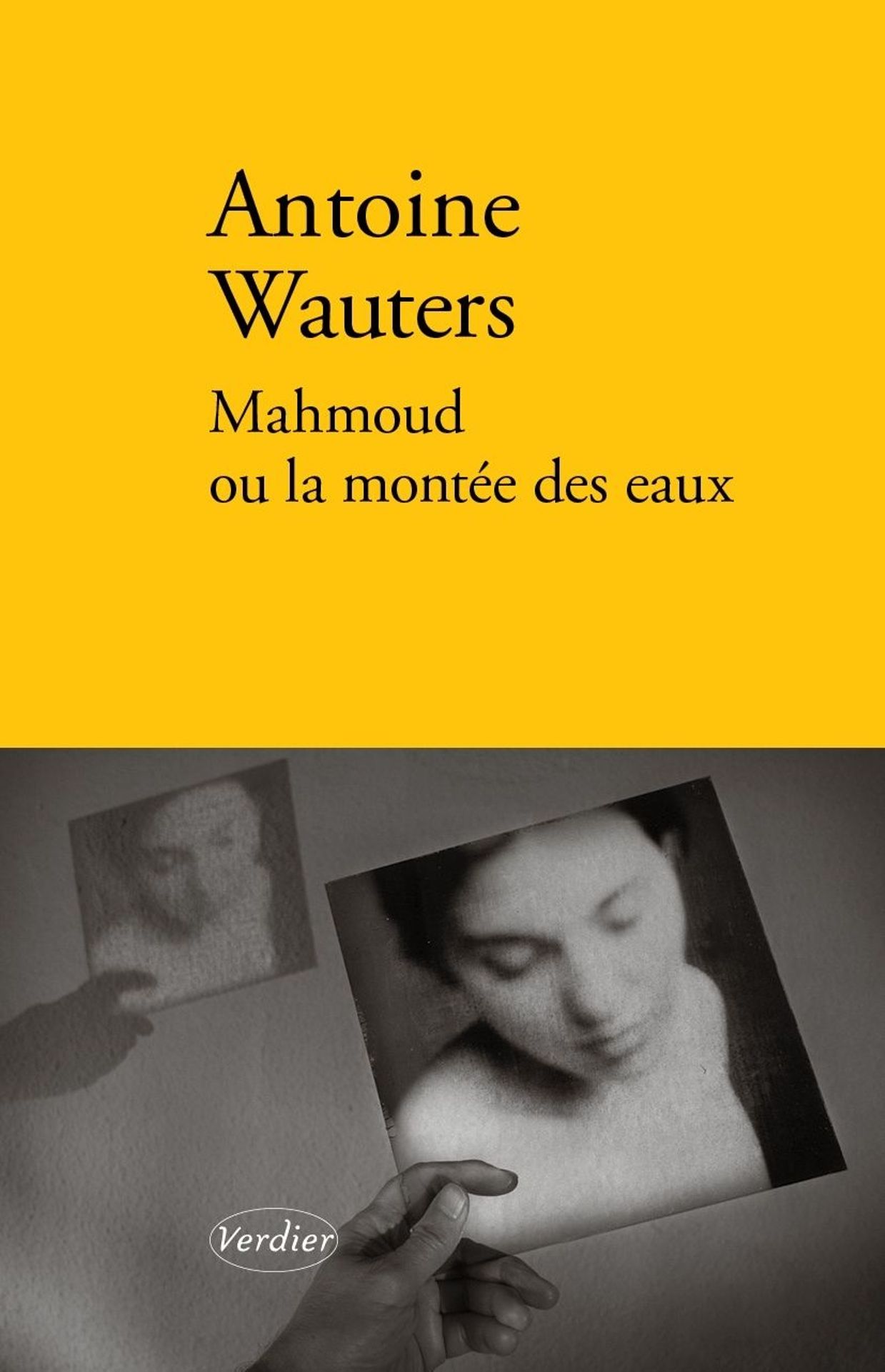 Première de couverture du roman " Mahmoud ou la montée des eaux" d'Antoine Wauters. 