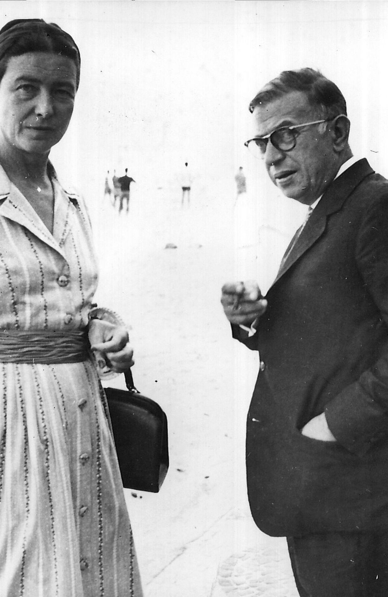Socialisme Het strand Netjes Le saviez-vous : Simone de Beauvoir avait conclu un pacte amoureux avec  Sartre - rtbf.be