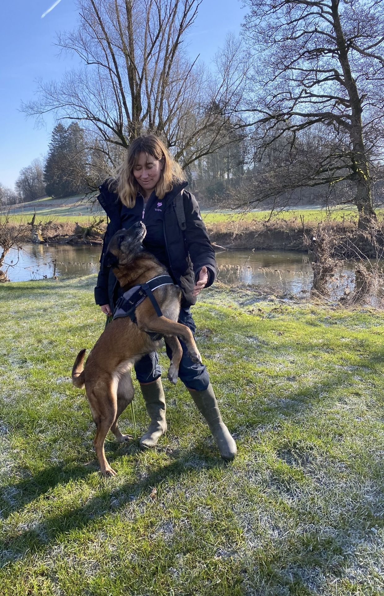 Ellen Van Krunkelsven et son chien Smokey.