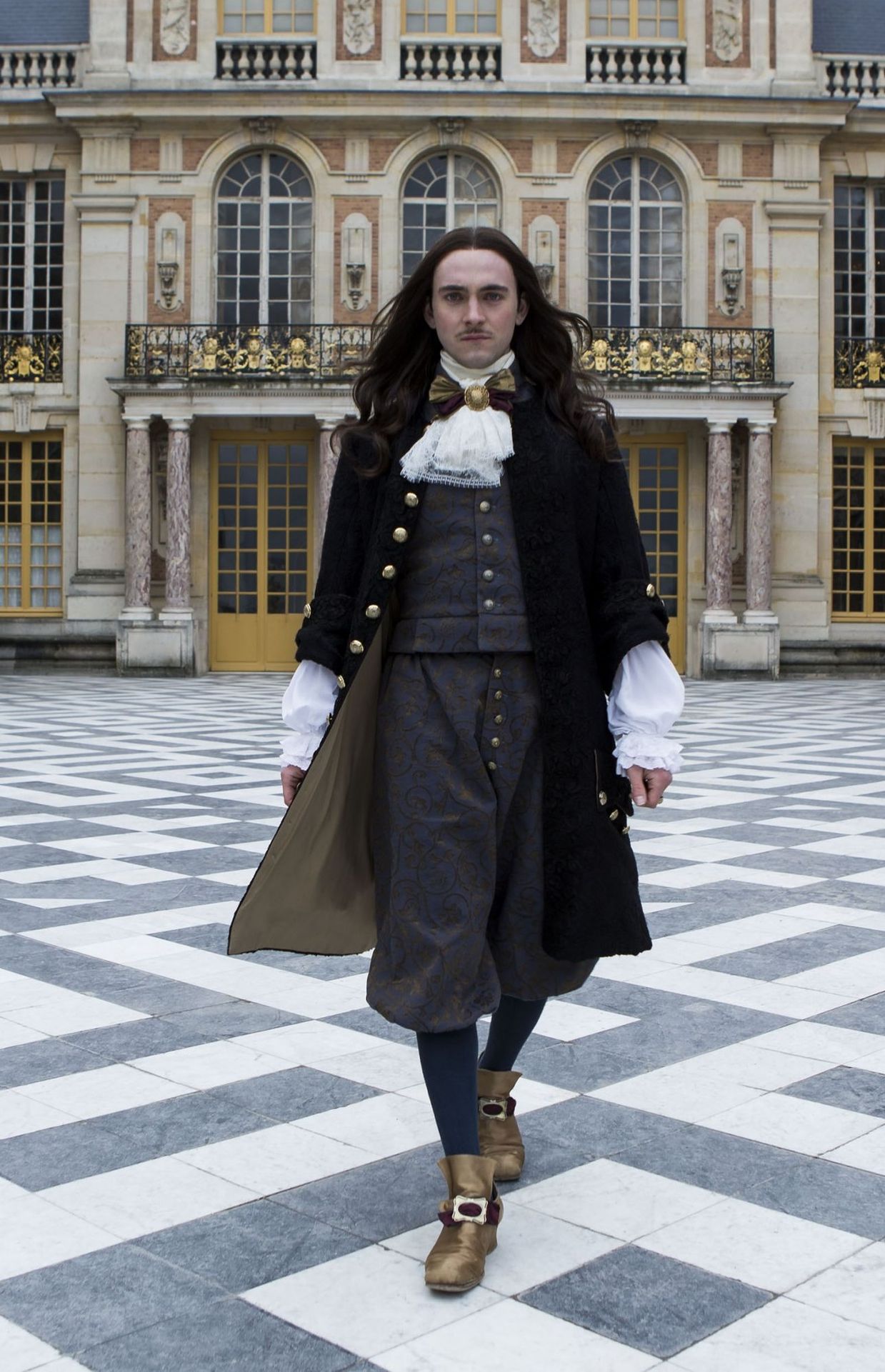 Версаль одежда. Джордж Благден Людовик XIV.