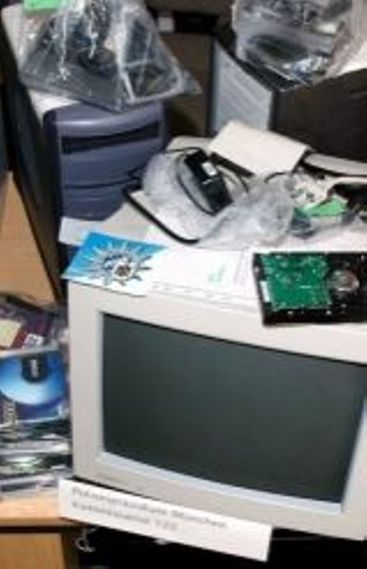 Pornographie infantile: 121 arrestations en Espagne - rtbf.be