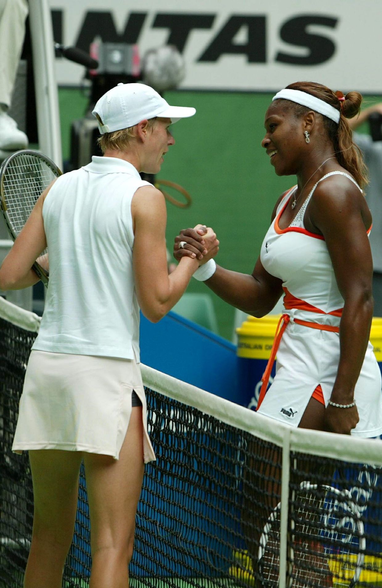 Els Callens et Serena Williams à Melbourne, en 2003