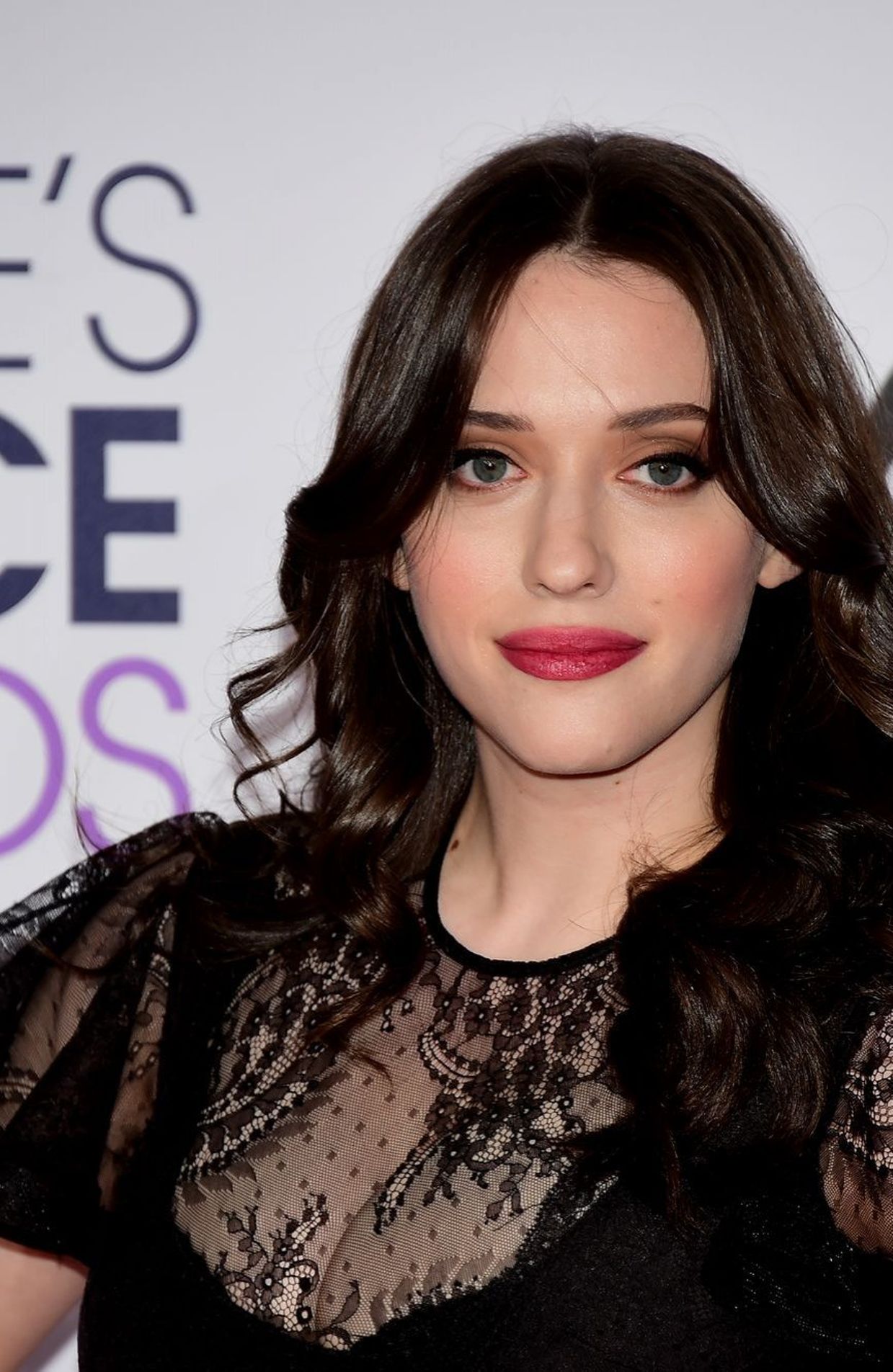 Dollface' : Hulu commande une nouvelle série avec Kat Dennings ('2 Broke  Girls') - rtbf.be