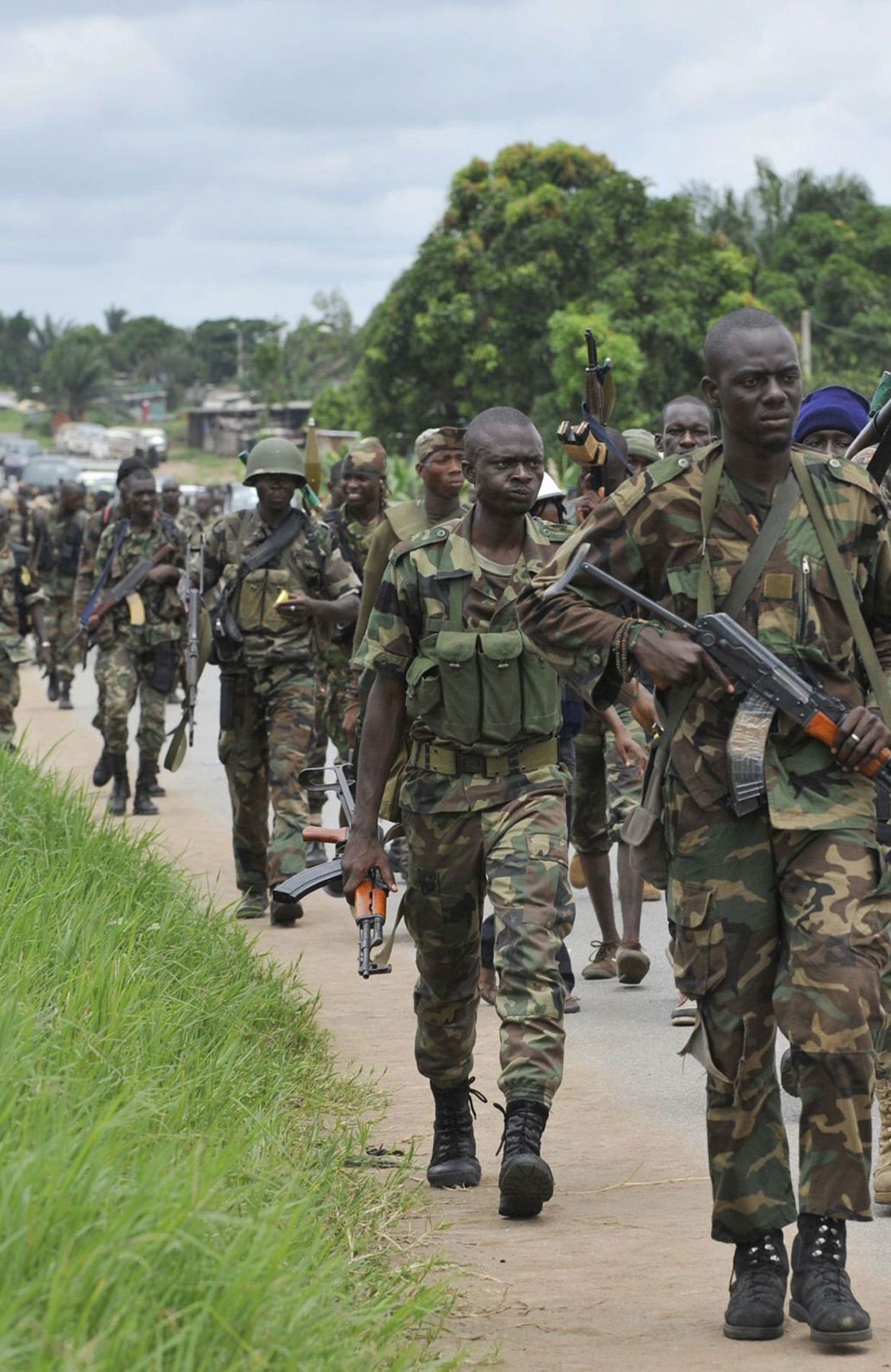 L'armée interdit aux civils le port des tenues militaires et policières:  Ndikuriyo et ses Imbonerakure seraient dans le viseur