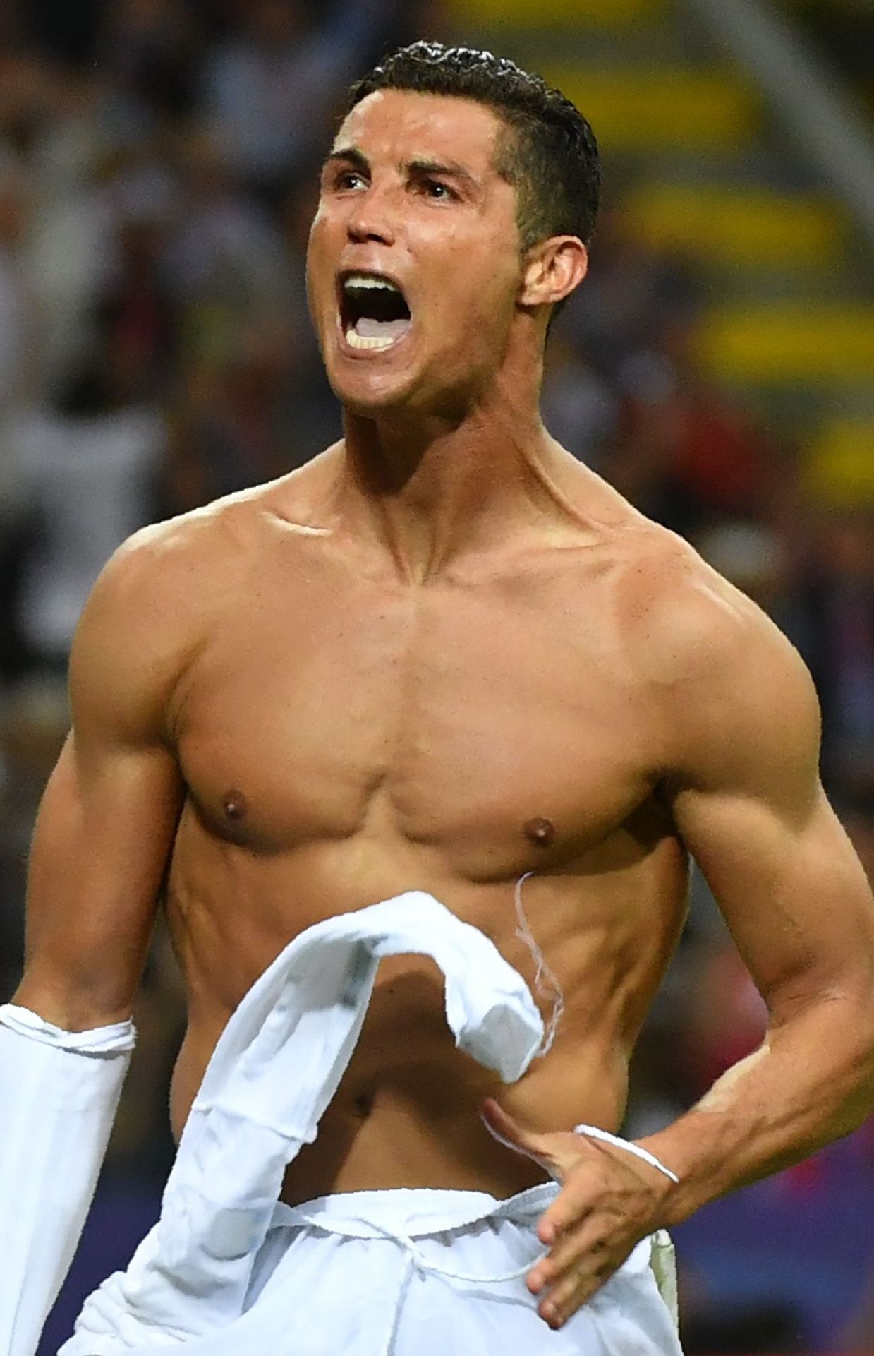 Cristiano Ronaldo aurait un corps de... 23 ans ! - RTBF Actus