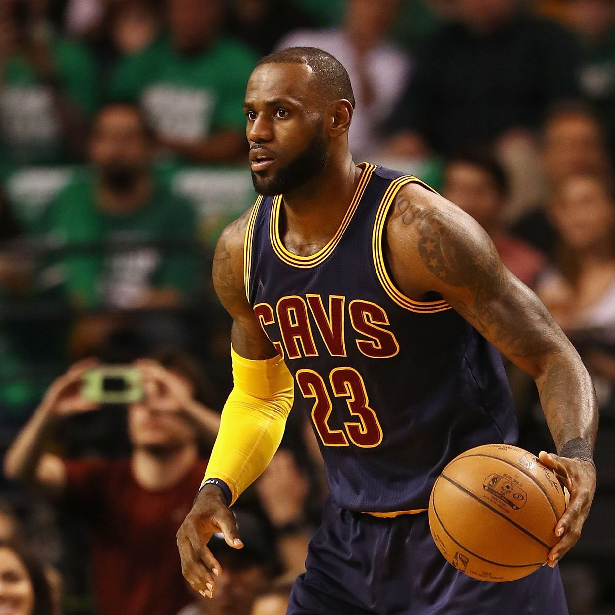 LeBron James depasse le legendaire Michael Jordan RTBF Actus