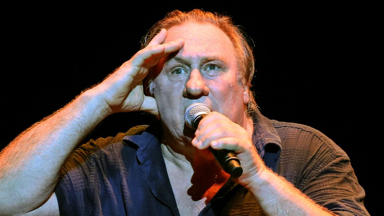 Gérard Depardieu Met Sa Légion D'honneur 'à La Disposition' De La ...