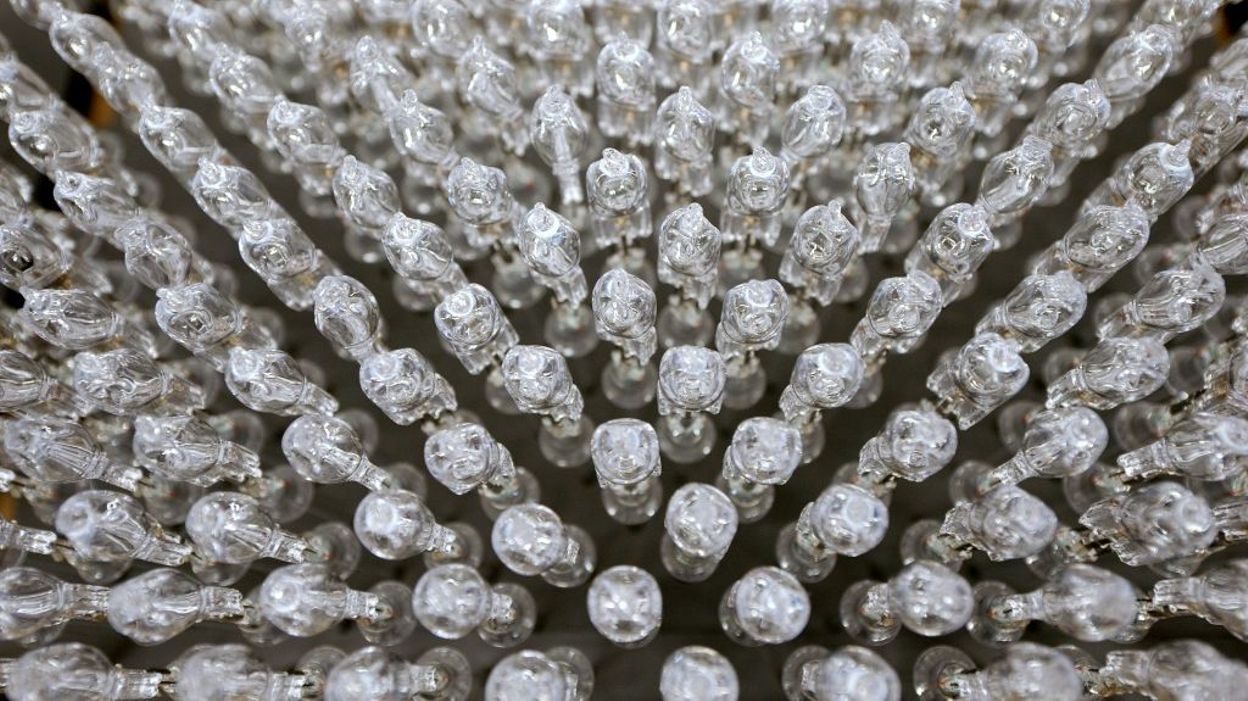 La quasitotalité des ampoules halogènes interdites dès le 1er