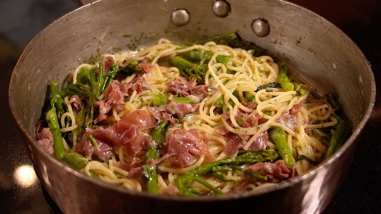 'Les pâtes, c’est vraiment la vie' : le nouveau livre de Maurane