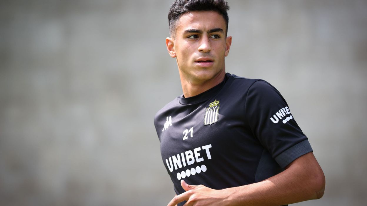 Mercato Stelios Andreou, défenseur chypriote de 18 ans, rejoint