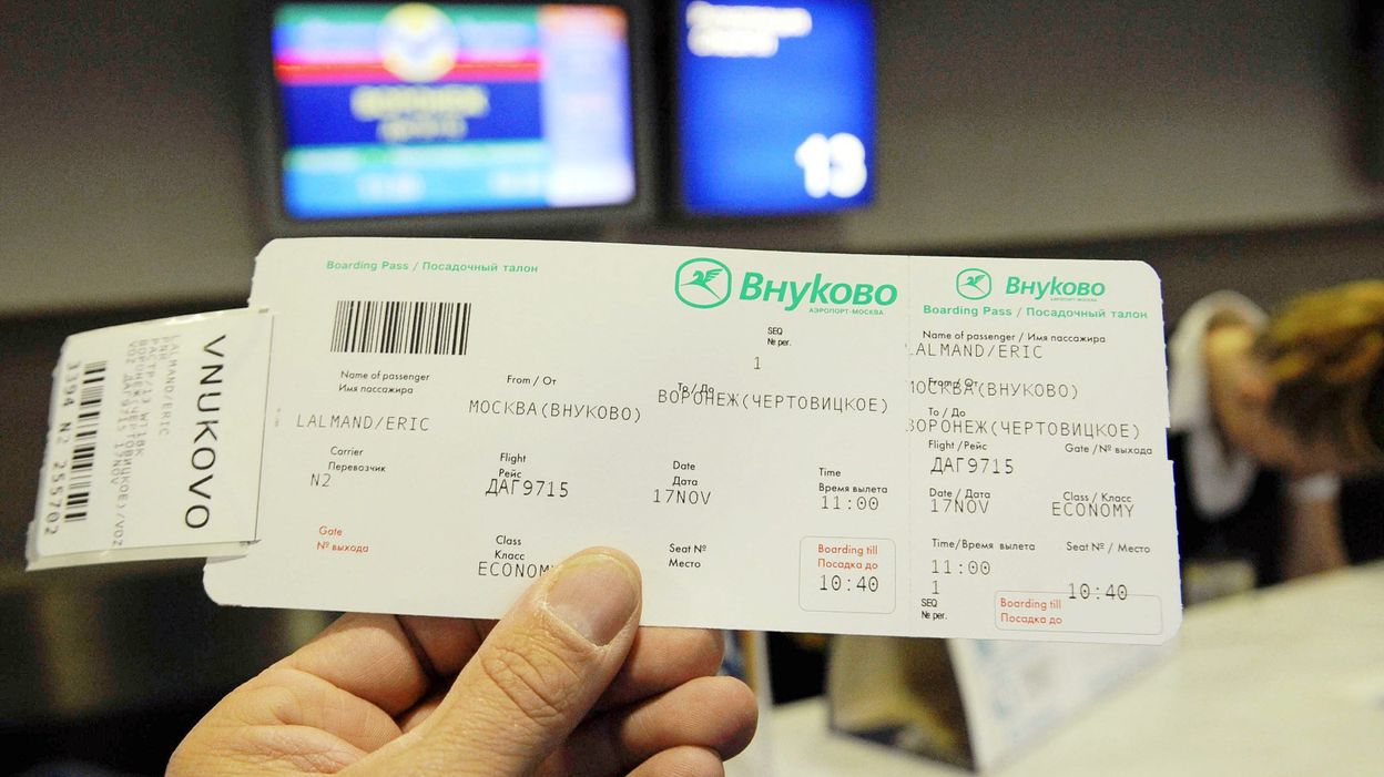 Ils apprennent, à l'aéroport, que leurs billets d'avion sont faux - rtbf.be