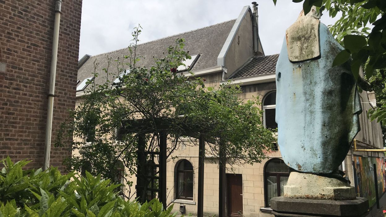 La Salle Paroissiale De Bois de Breux Menac e De Fermeture Pour 