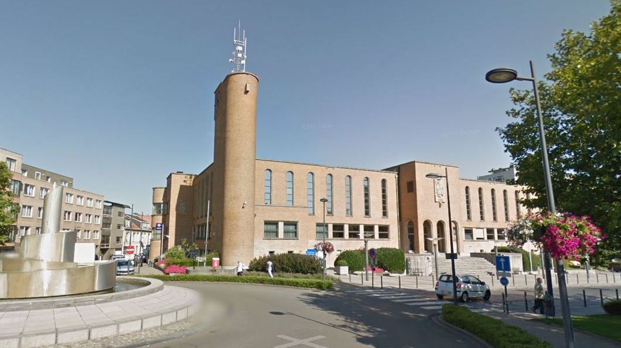 Au plus mal financièrement, Evere a besoin d'une perfusion régionale