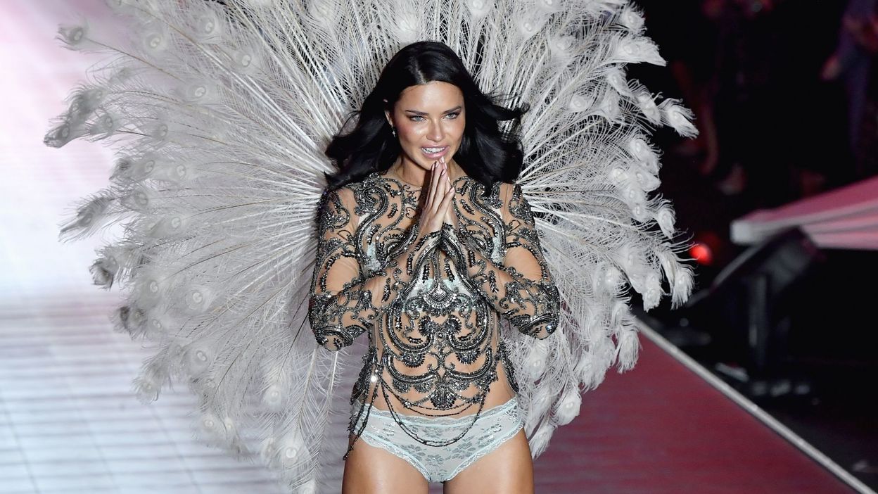 Victoria's Secret : découvrez le nouvel Ange de la marque de lingerie - Elle
