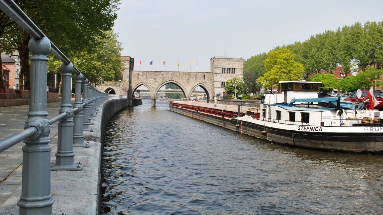 Tournai l'avenir esquissé du Pont des Trous et du Pont à Pont rtbf.be
