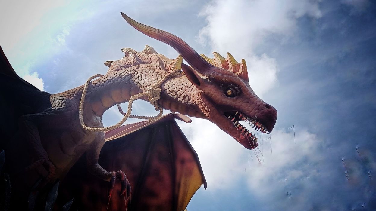 le-dragon-animal-mythique-et-l-gendaire-cracheur-de-feu-rtbf-actus