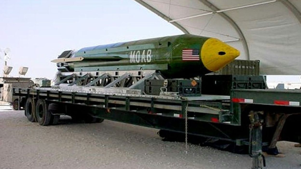 La Chine a testé sa version de 'la mère de toutes les bombes' - RTBF Actus