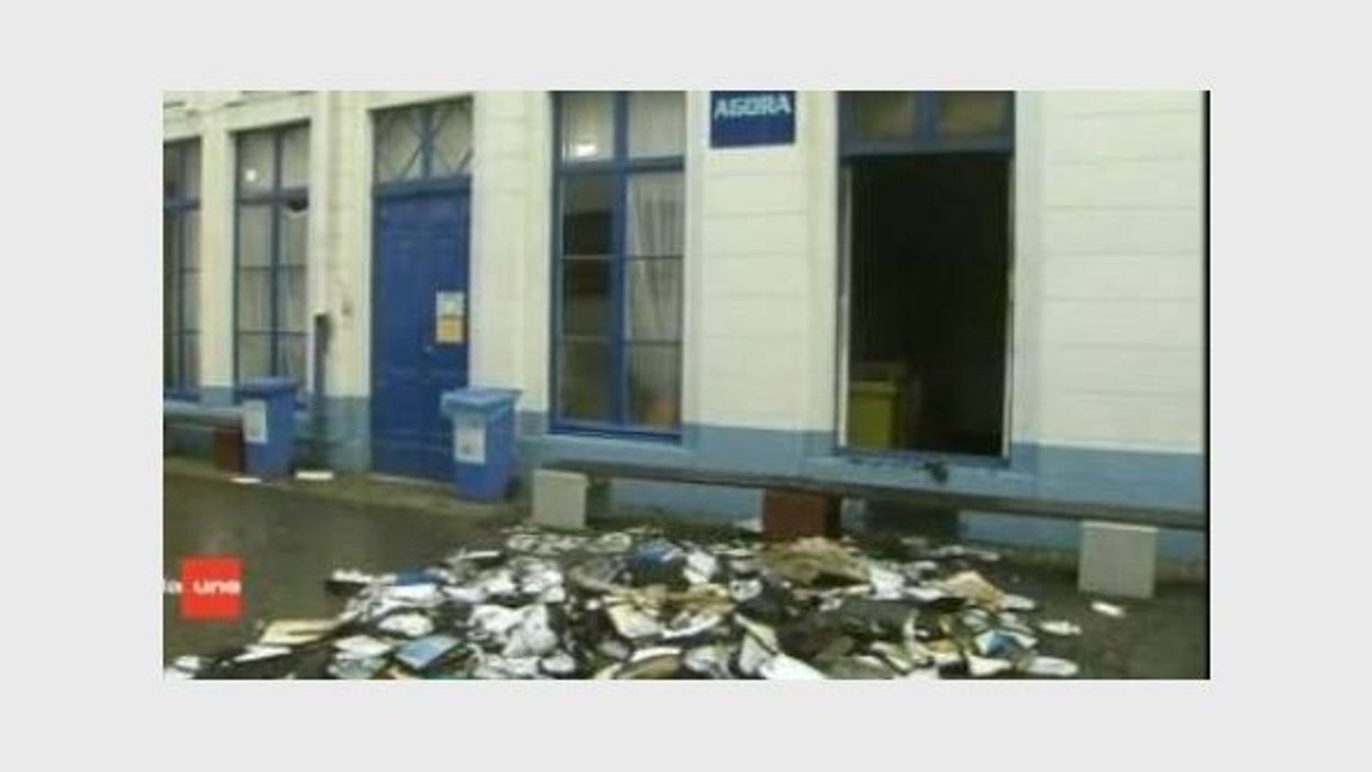 Namur reprise des cours à l'Institut SainteUrsule RTBF Actus