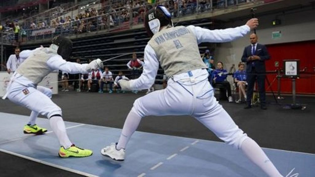 Jeux Européens Stef Van Campenhout Et Sarah Piccirillo En Bronze En Escrime Et Muaythai Rtbf 