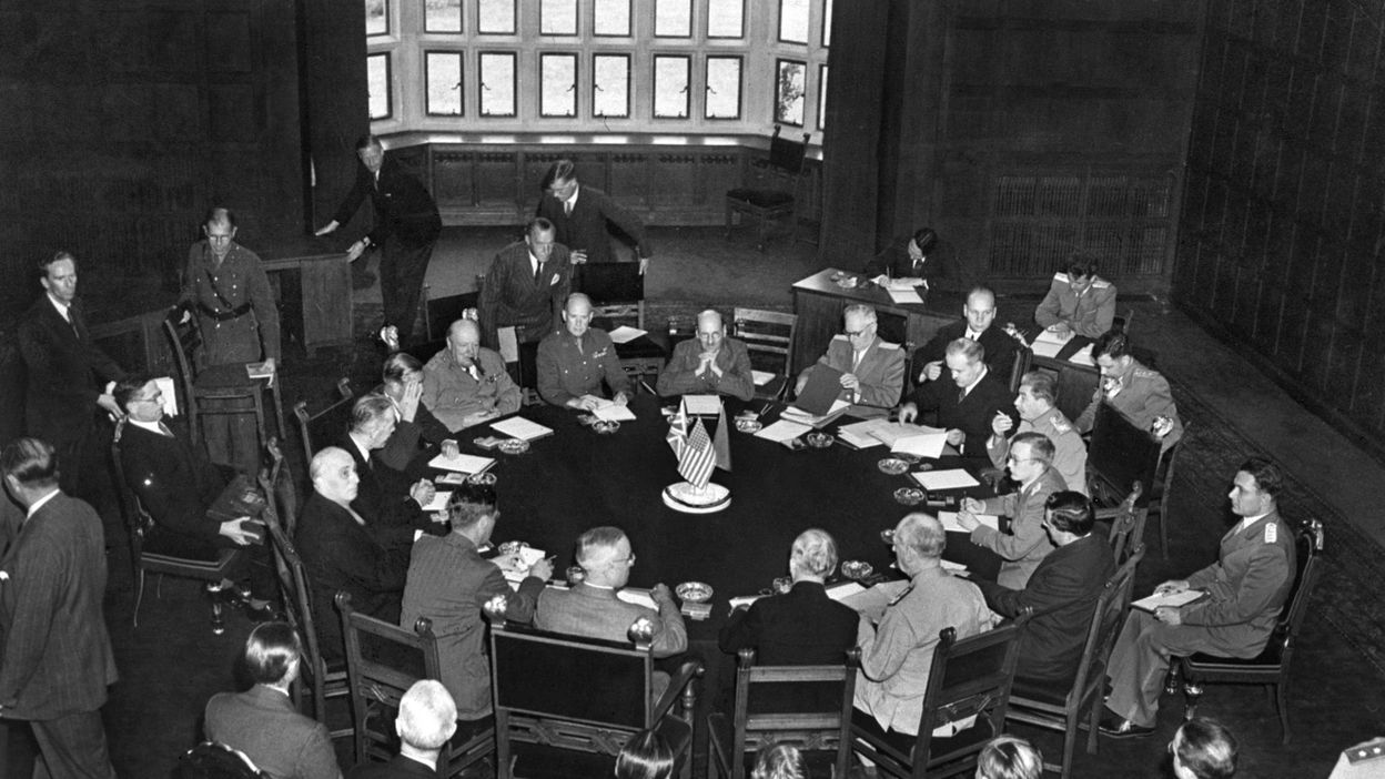 Il y a 75 ans, la conférence de Potsdam pour 'jeter les bases du monde