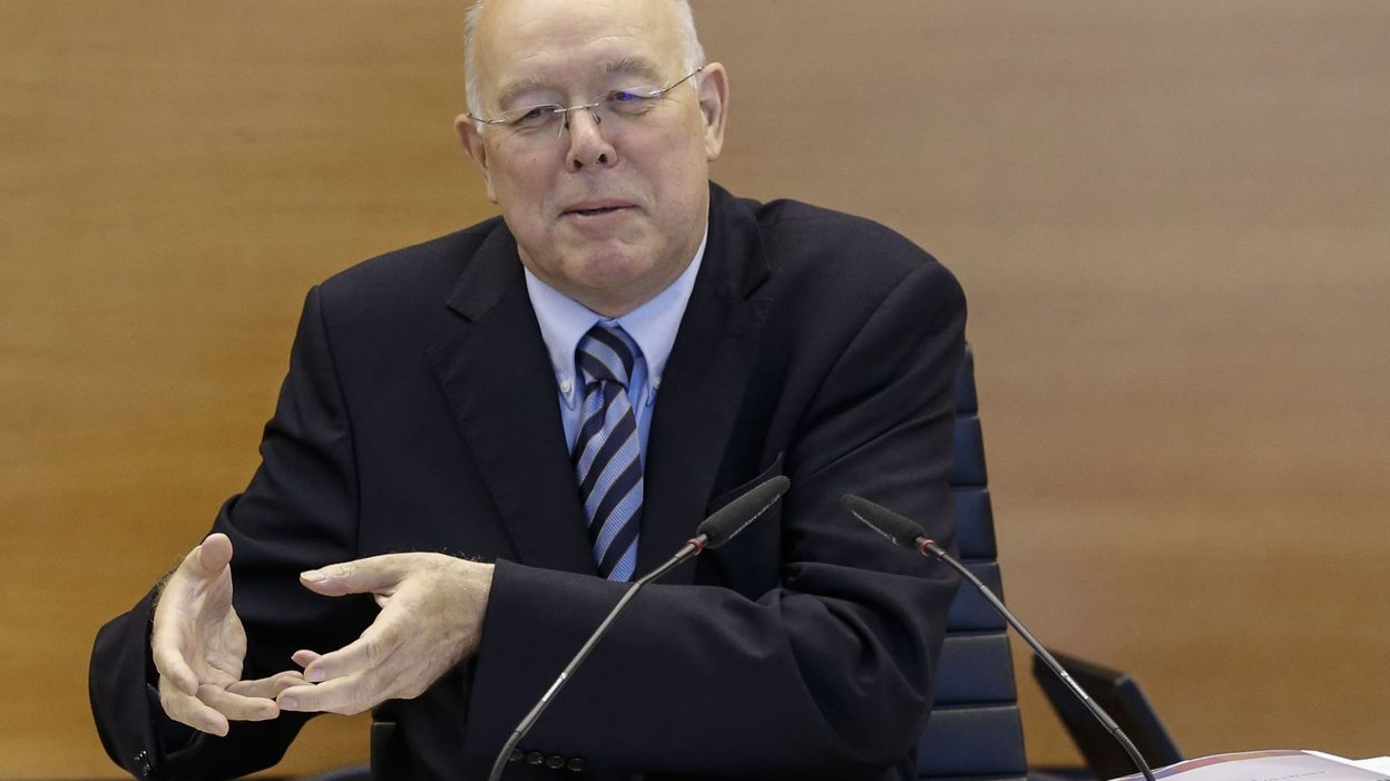 Suédoise pour Charles Picqué, la Belgique va passer un test de survie