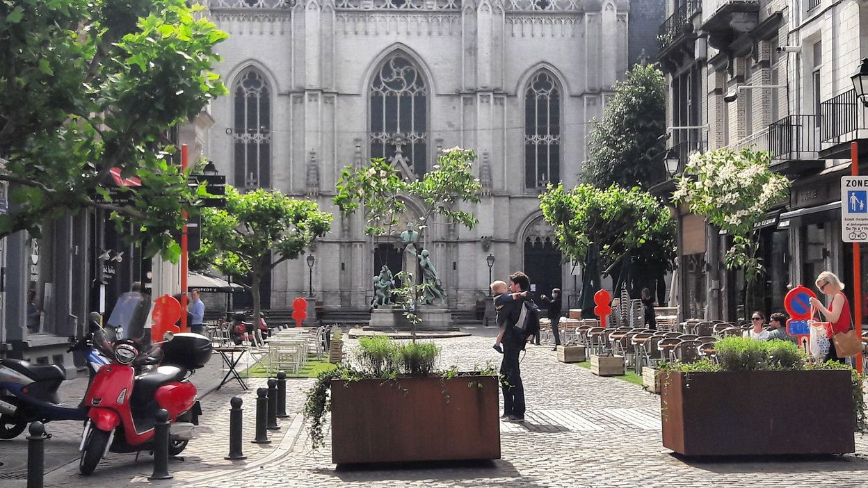 Ixelles a désormais son piétonnier place SaintBoniface, le 'petit
